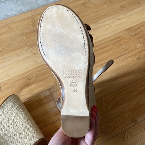 Michael Kors Wedges - Picture 2 of 4